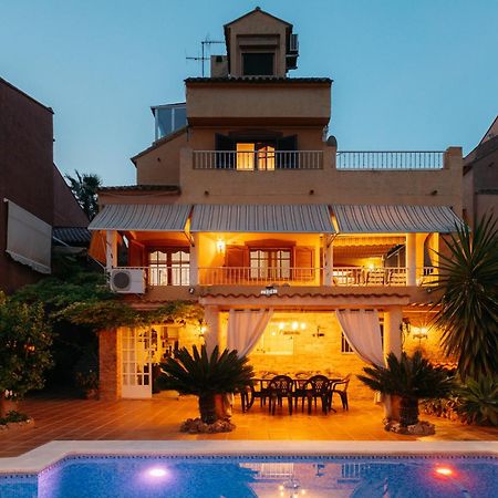 Chalet, Villa Rodeada De Naturaleza Piscina A Doce Klm De Valencia Y 7 Del Aeropuerto Valência Exterior foto