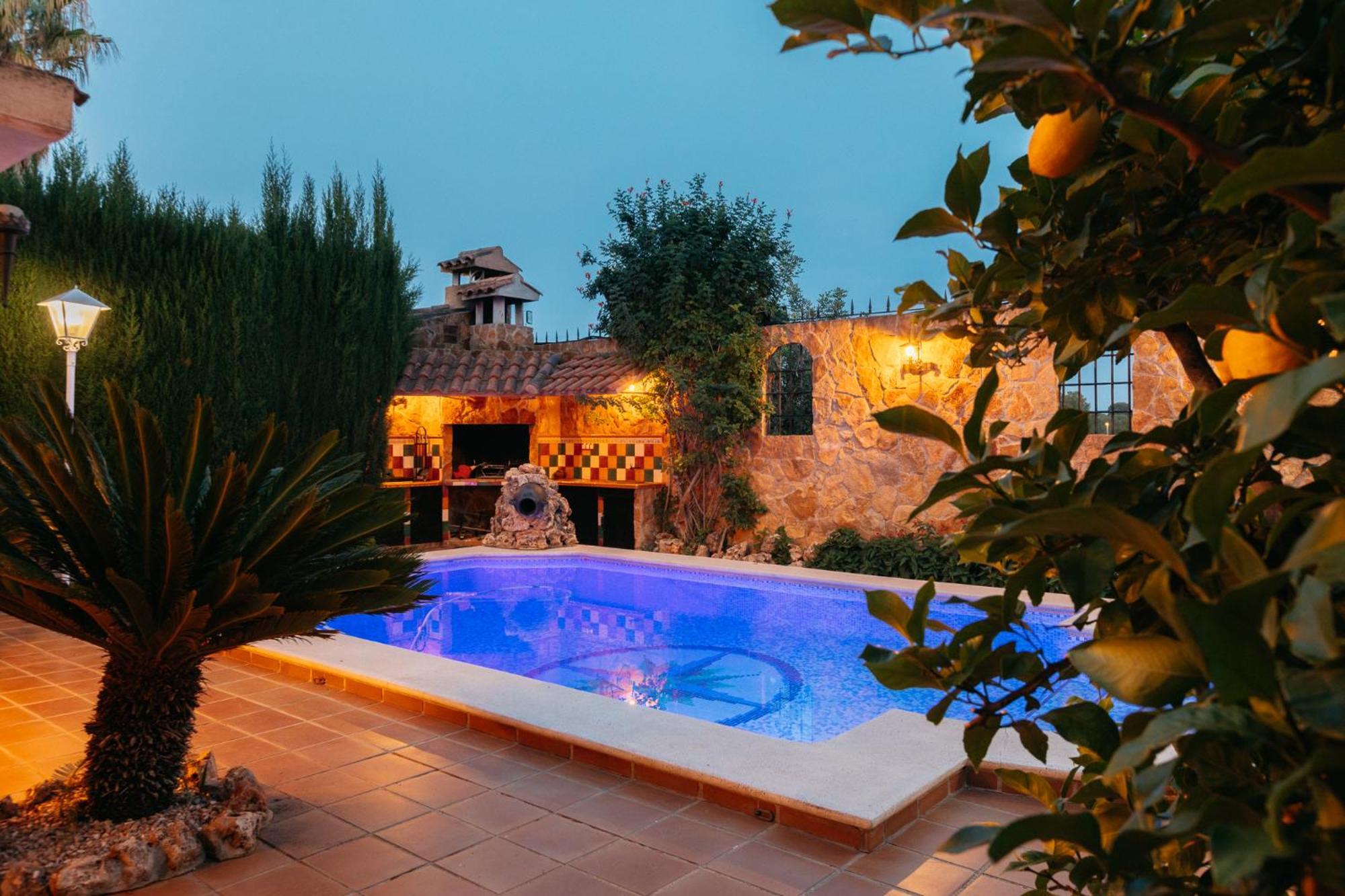 Chalet, Villa Rodeada De Naturaleza Piscina A Doce Klm De Valencia Y 7 Del Aeropuerto Valência Exterior foto