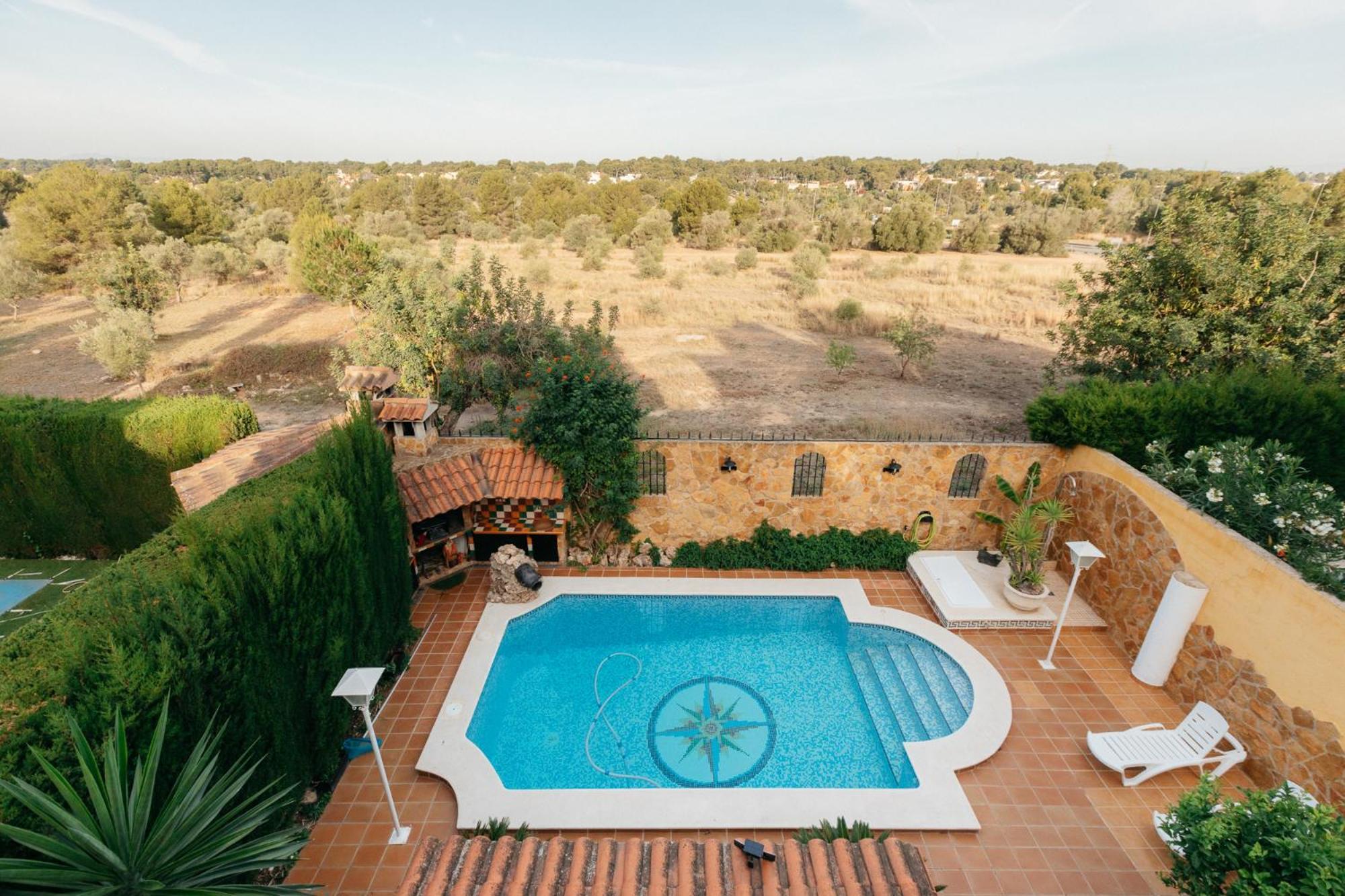 Chalet, Villa Rodeada De Naturaleza Piscina A Doce Klm De Valencia Y 7 Del Aeropuerto Valência Exterior foto